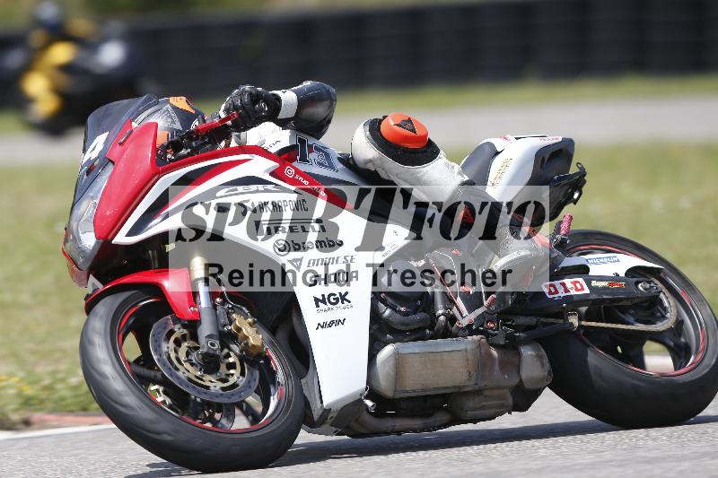 /27 12.06.2025 Ducati Schweiz Trackday Warmup  ADR/blau-bleu/34